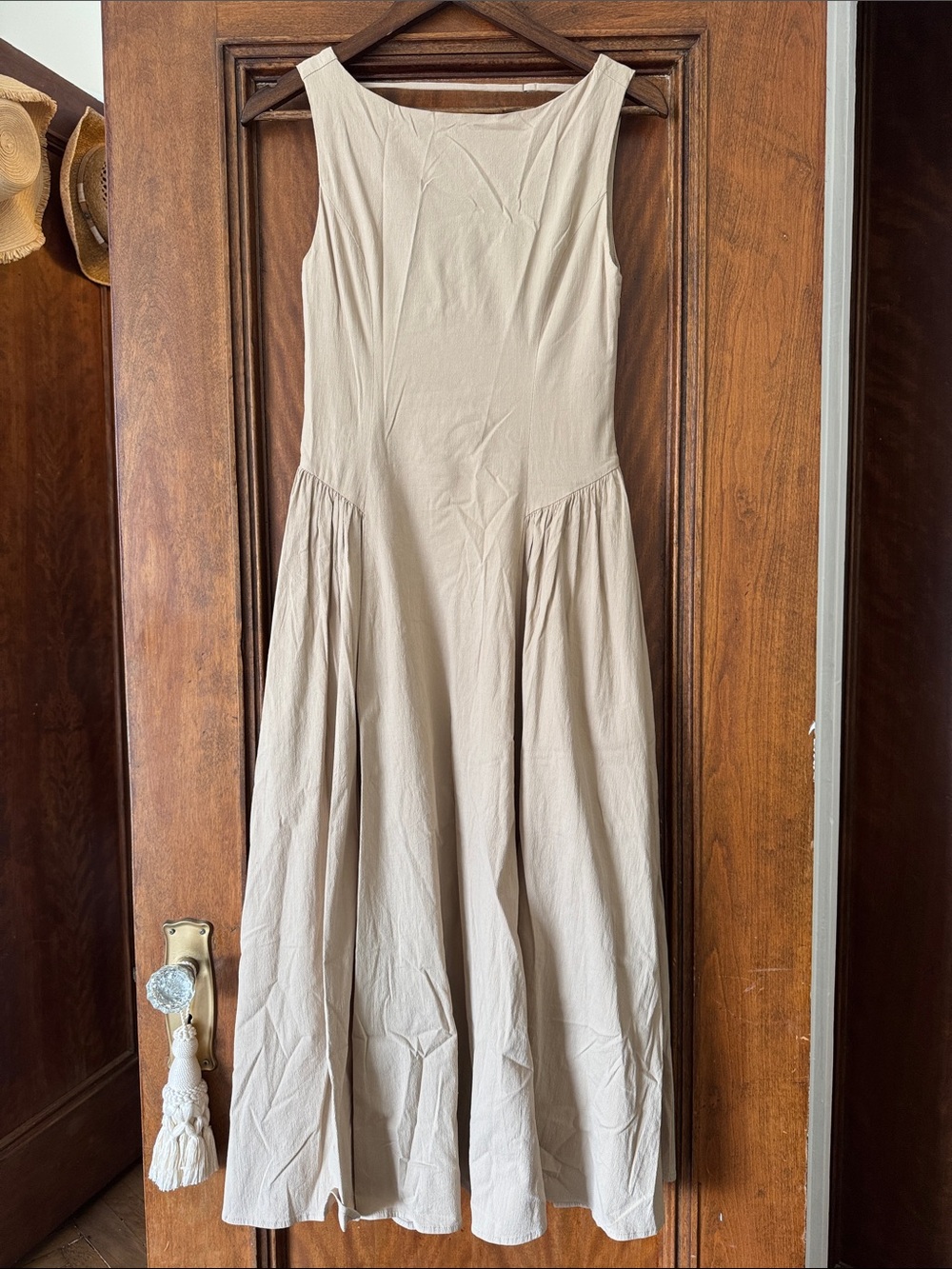Abercrombie & Fitch Sleeveless Cream Maxi Dress